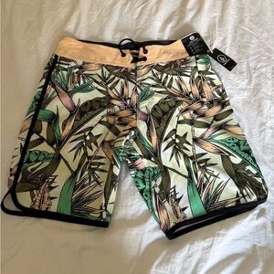 VOLCOM Tropical Print Men's Swim Shorts